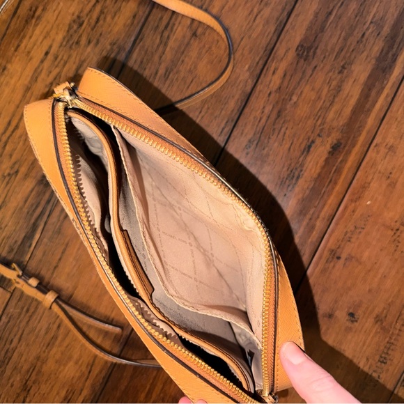 Michael Kors Beige and Brown Crossbody Bag - Picture 2 of 8